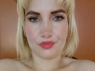 GiuliaAddams's Model Profile