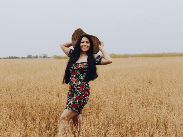 LiluGrants - פורנו בשידור חי ומצלמת סקס - 26684617