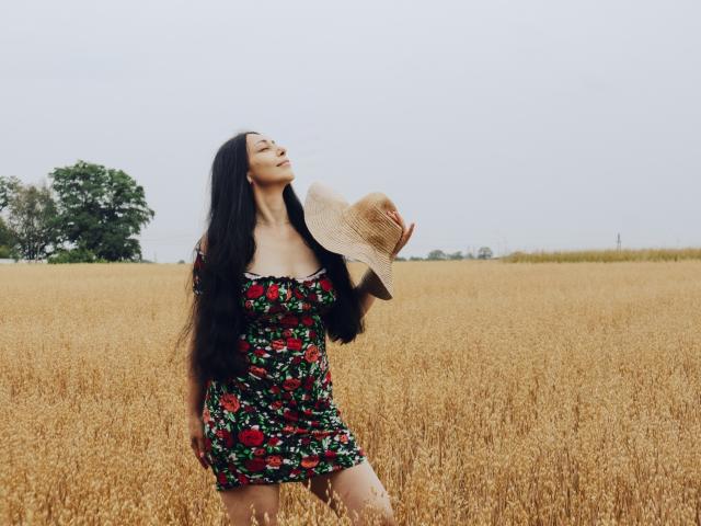 LiluGrants - Live sex cam - 26684629