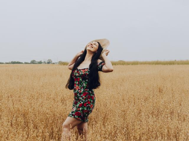 LiluGrants - Live Sex Cam - 26684653