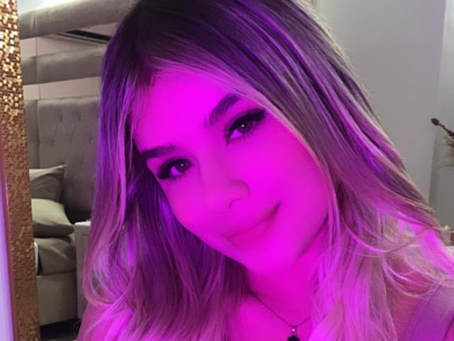 SashaPolet - Live porn &amp; sex cam - 26688485