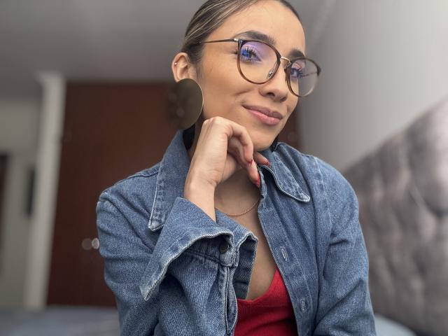 AdharaCooper - Sexe cam en vivo - 26690057