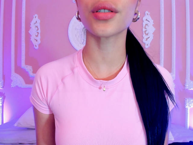 ArianaRogers - Porno na żywo i seks kamera - 26690209