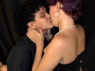 JessAndJade - сексуальная веб-камера в реальном времени - 26690961