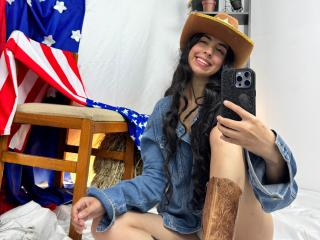 Ver la ficha detallada de AnnaAlvarez