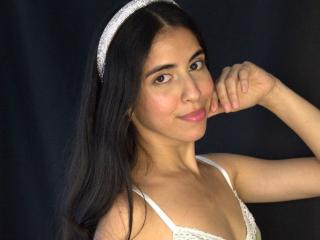 AnnaAlvarez - сексуальная веб-камера в реальном времени - 26693221