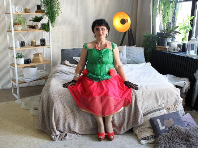 LuciaMii - сексуальная веб-камера в реальном времени - 26696973