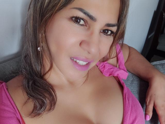 BrigiteWalsh - Live porn &amp; sex cam - 26704280