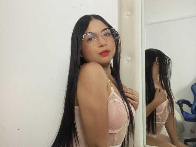 AliceSmity - Live sexe cam - 26704550