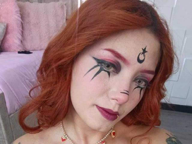 EmmaThomsonn - Live porn &amp; sex cam - 26704634