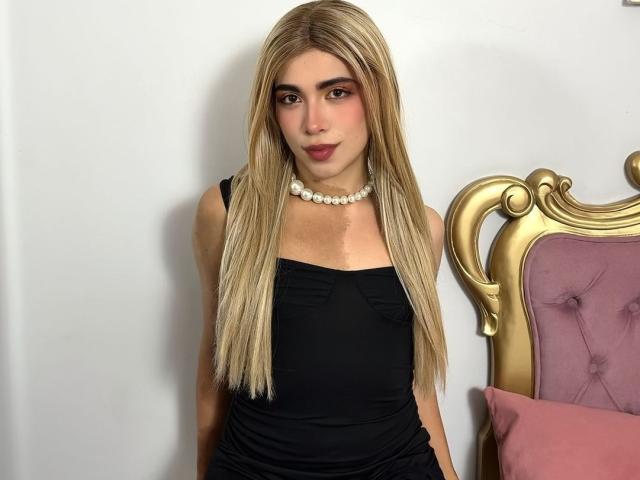 LiaColin - Live porn &amp; sex cam - 26706860