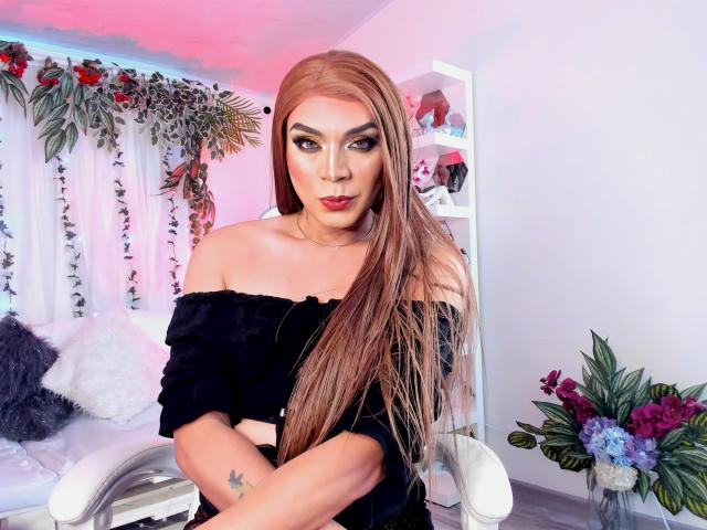 KarolElegance - Live porn &amp; sex cam - 26708708