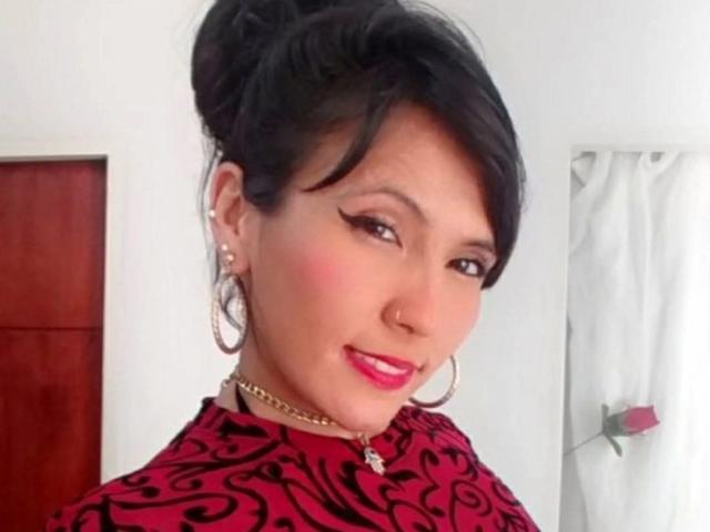 DaniaHot69 - Live porn &amp; sex cam - 26708846