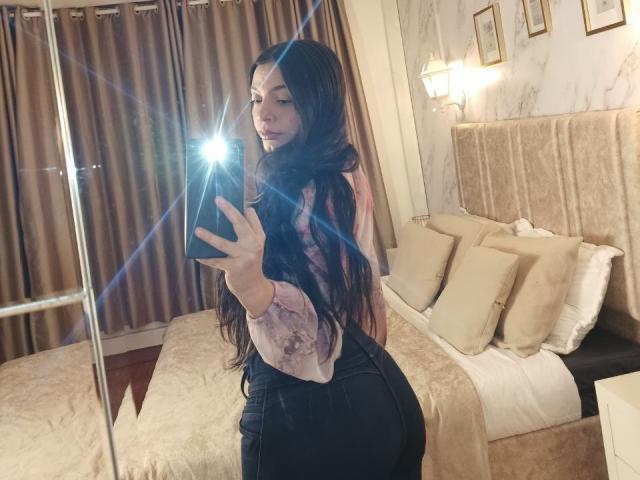 LunaBlake69 - Live porn &amp; sex cam - 26713826