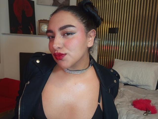 SyraPalmer - Live sex cam - 26714636