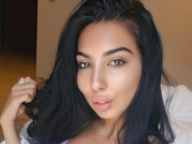 BrunetteBabe69 - Sexe cam en vivo - 26722784