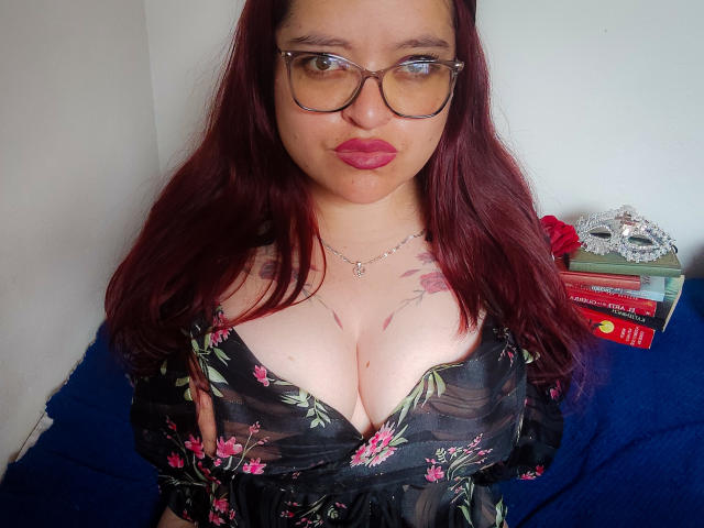 ElizabethFire - Live porn &amp; sex cam - 26737448