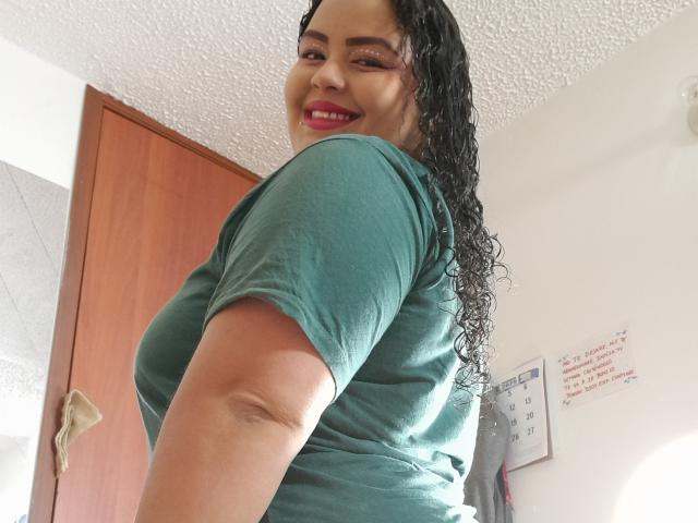 MelannieCarter - Élő pornó és szexkamera - 26739494