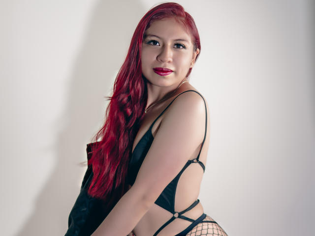 ZoeRedds - Live porn &amp; sex cam - 26741318