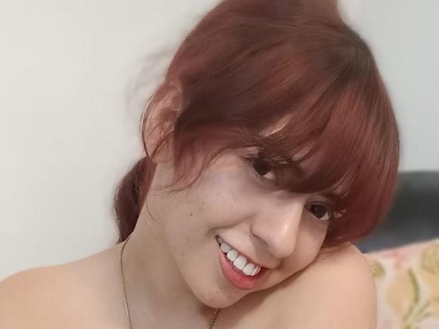 BrendaBluee - Élő pornó és szexkamera - 26743232