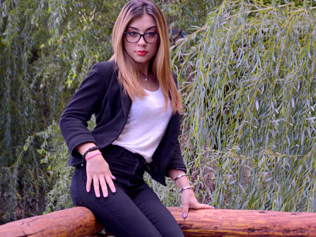 SweetLilas - Live sexe cam - 2674498