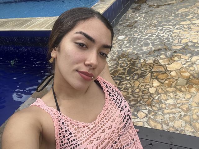 SharonKlart - Live porn &amp; sex cam - 26745525