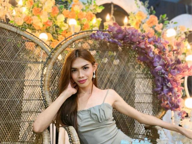 KarenCollins - Live porn &amp; sex cam - 26750488