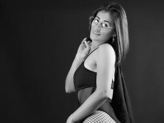 SharisWillian - Live porn &amp; sex cam - 26760946