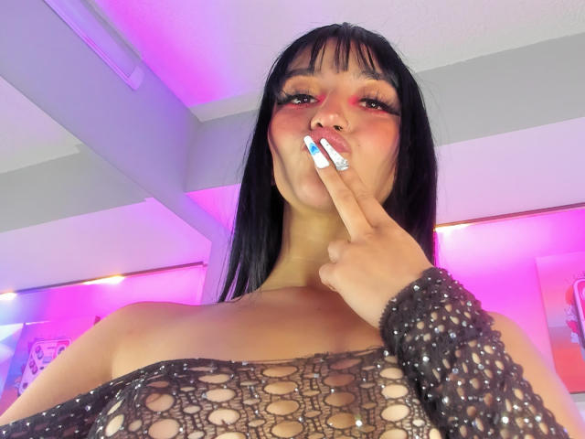 LindaWatsong - Live porn &amp; sex cam - 26762125