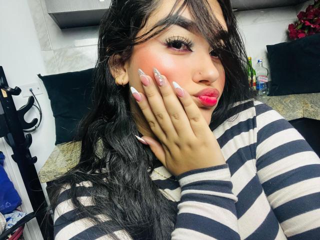 AnaShalimarr - Live sex cam - 26765657