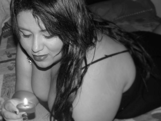MelanySexForU - Live sex cam - 2677225