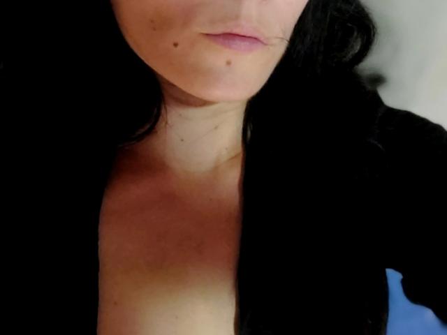 OrianaLaFrancaise - Élő pornó és szexkamera - 26785068