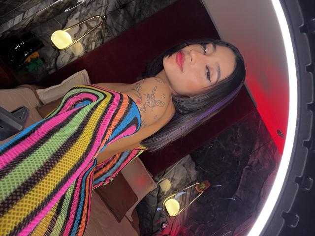 SalomeMille - Live porn &amp; sex cam - 26789219