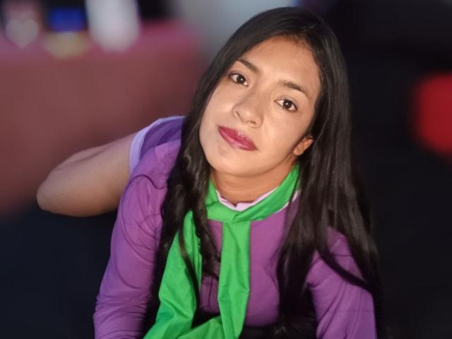 ArianithaXox - Live Sex Cam - 26790339