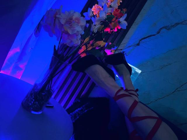 CharlotteAristizabal - Live porn &amp; sex cam - 26792635