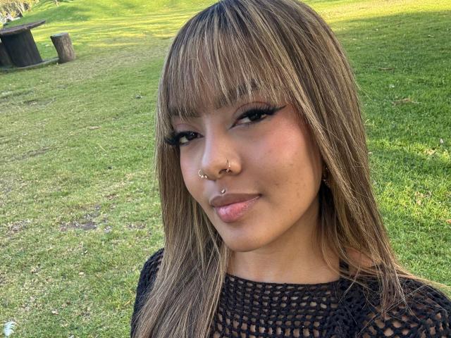 AmelieDuvall - Camera khiêu dâm &amp; quyến rũ trực tiếp - 26794371