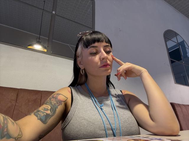 SaraleePoison - сексуальная веб-камера в реальном времени - 26803233