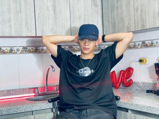 HotSlimMan - Live porn &amp; sex cam - 26805900