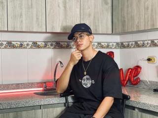 HotSlimMan - Live porn &amp; sex cam - 26806047