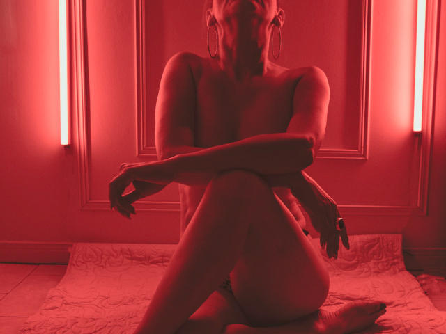 AgathaStone - Live sex cam - 26810282