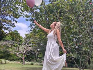 AgathaStone - Sexe cam en vivo - 26811115