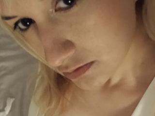 LuzyHot - сексуальная веб-камера в реальном времени - 26811241