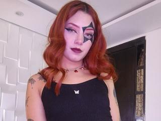 EmmaThomsonn - Live porn &amp; sex cam - 26811906