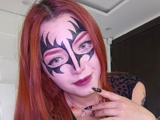 EmmaThomsonn - Live porn &amp; sex cam - 26812018