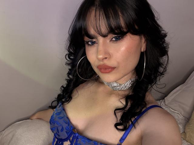 ClariceMontclair - Live Sex Cam - 26812382