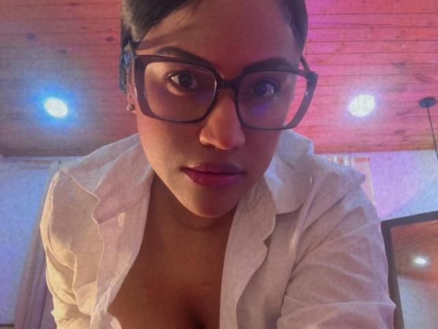 IvannaDuran - Sexe cam en vivo - 26839024