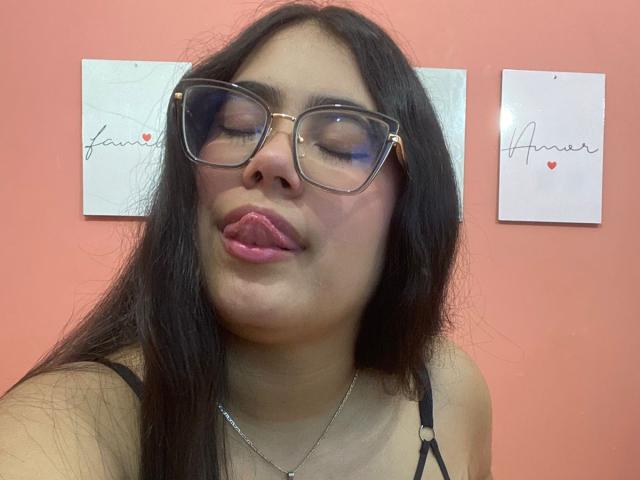 CurvyBuffG - Live porn &amp; sex cam - 26846430