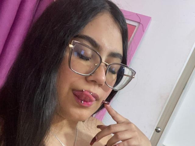 CurvyBuffG - Camera khiêu dâm &amp; quyến rũ trực tiếp - 26847165