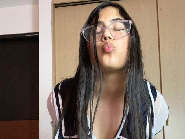 CurvyBuffG - Live porn &amp; sex cam - 26847228