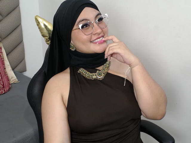 HelueJamil - Live porn &amp; sex cam - 26861515